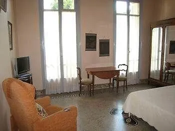 Residence La Villa Leonie 2* Nice